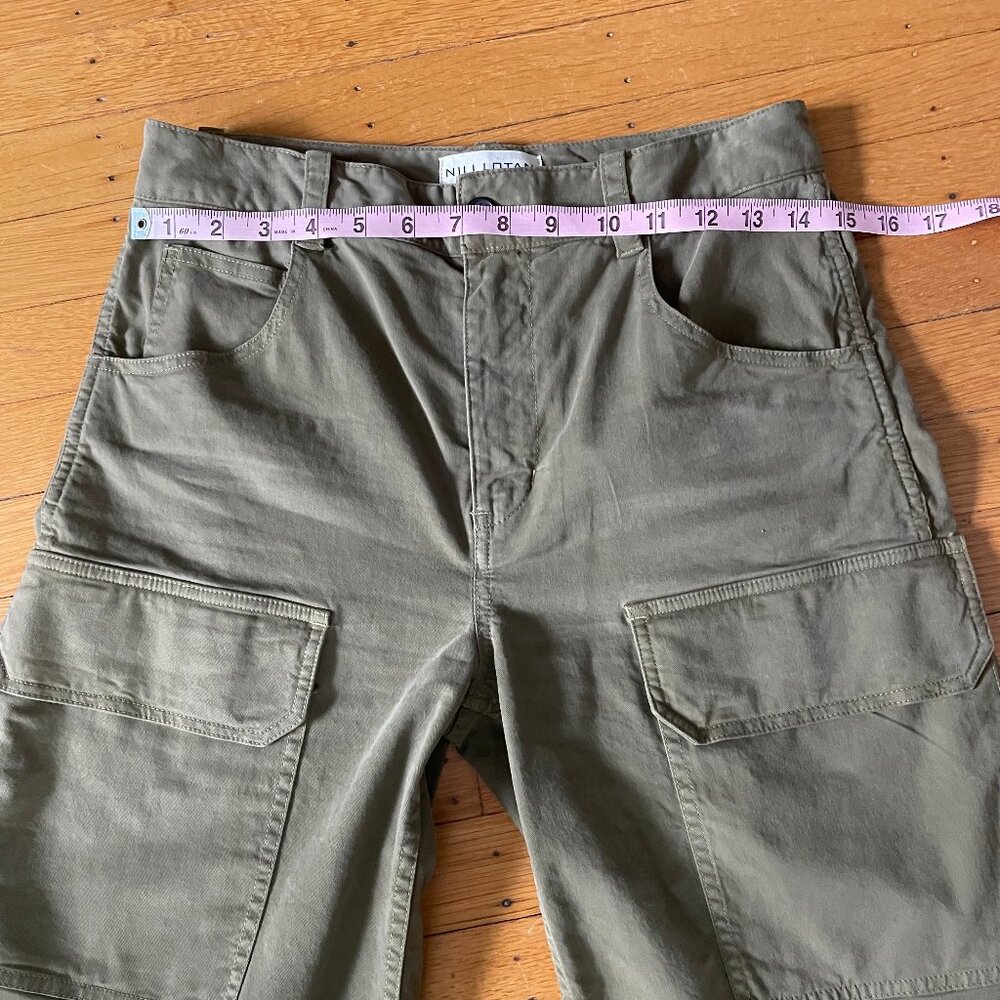 Nili Lotan Lucca Cargo Shorts, size O, olive green, NWT - Picture 3 of 9